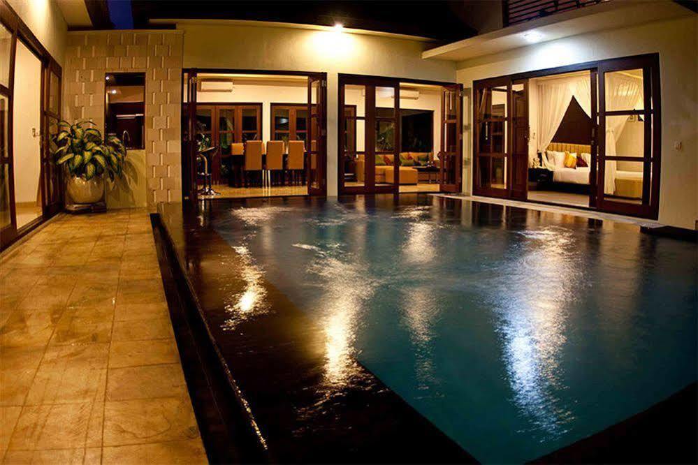 M Two Villas Seminyak Exterior foto